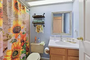 2366 Wisconsin St, Oshkosh, WI 54901 - Photo 18