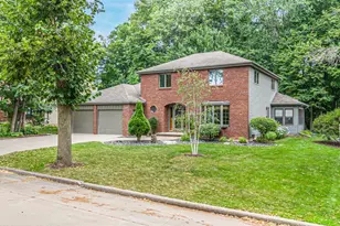 3324 S White Birch Ln, Appleton, WI 54915 - Photo 4