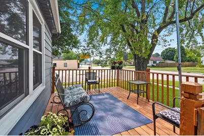 812 9th Street, Green Bay, WI 54304 - Photo 4