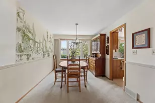 1300 N Bay Ridge Rd, Appleton, WI 54915 - Photo 6
