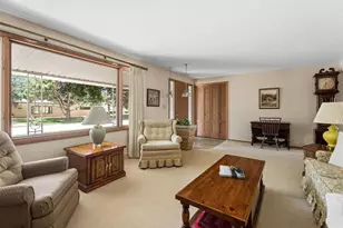 1300 N Bay Ridge Rd, Appleton, WI 54915 - Photo 2