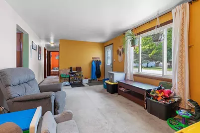 601 Memory Avenue, Green Bay, WI 54301 - Photo 6