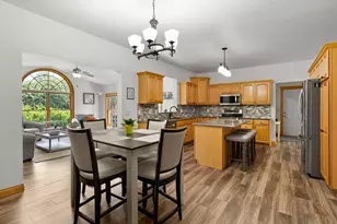 1594 Lone Oak Dr, Neenah, WI 54956 - Photo 6