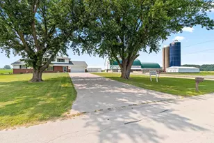 N4341 McCabe Rd, Kaukauna, WI 54130 - Photo 6
