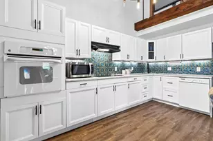 251 E Main St, Omro, WI 54963 - Photo 12