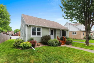 928 Jefferson Street, Menasha, WI 54952 - Photo 2