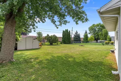 1439 Lilly Street, Menasha, WI 54952 - Photo 6