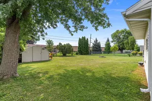 1439 Lilly St, Menasha, WI 54952 - Photo 6