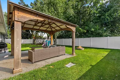 524 E Briar Lane, Green Bay, WI 54301 - Photo 54