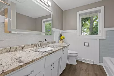 524 E Briar Lane, Green Bay, WI 54301 - Photo 34