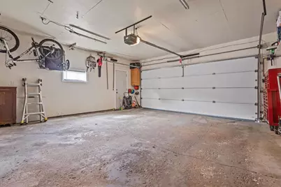 524 E Briar Lane, Green Bay, WI 54301 - Photo 32