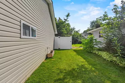 524 E Briar Lane, Green Bay, WI 54301 - Photo 52