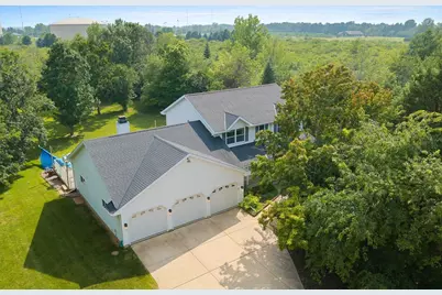 4415 Flagstone Court, De Pere, WI 54115 - Photo 16