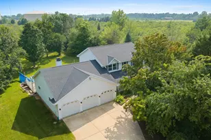 4415 Flagstone Ct, De Pere, WI 54115 - Photo 16