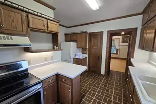 270 Gillett St, Fond du Lac, WI 54935 - Photo 12