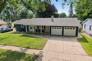 1222 Royal Blvd, Green Bay, WI 54303 - Photo 30