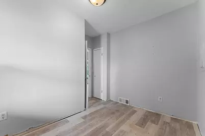 1023 N Chestnut Avenue, Green Bay, WI 54303 - Photo 20