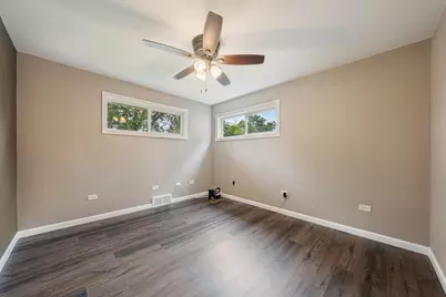 906 Oshkosh Street, New London, WI 54961 - Photo 18