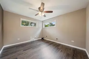 906 Oshkosh St, New London, WI 54961 - Photo 18
