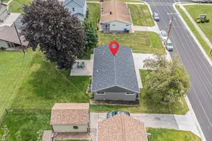 906 Oshkosh St, New London, WI 54961 - Photo 28