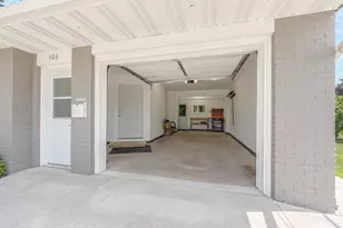 906 Oshkosh St, New London, WI 54961 - Photo 26
