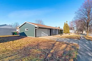 915 Park St, Green Bay, WI 54303 - Photo 36