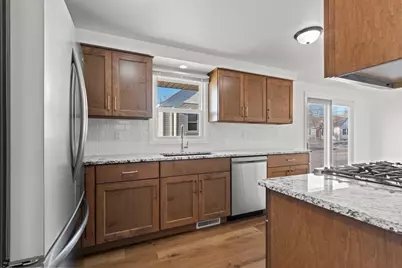 915 Park Street, Green Bay, WI 54303 - Photo 12