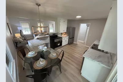 928 Harney Avenue, Oshkosh, WI 54901 - Photo 2