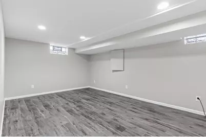 7615 N Delta Place, Milwaukee, WI 53223 - Photo 28