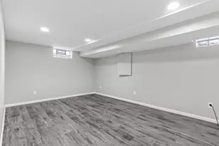 7615 N Delta Pl, Milwaukee, WI 53223 - Photo 28
