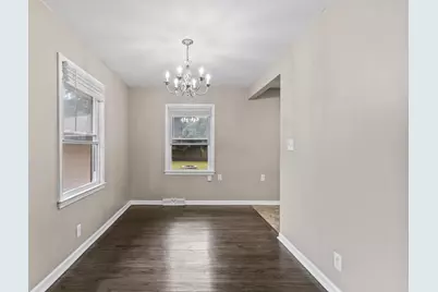 7615 N Delta Place, Milwaukee, WI 53223 - Photo 12