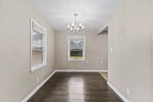 7615 N Delta Pl, Milwaukee, WI 53223 - Photo 12