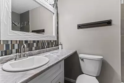 7615 N Delta Place, Milwaukee, WI 53223 - Photo 18