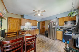 730 N State St, Appleton, WI 54911 - Photo 4