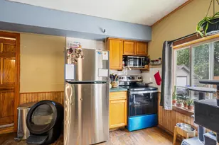 730 N State St, Appleton, WI 54911 - Photo 6