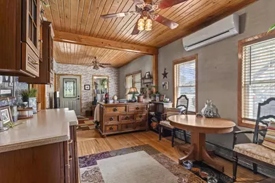 215 N Division Street, Waupaca, WI 54981 - Photo 6
