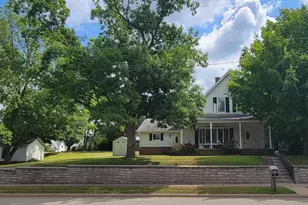 716 S Bridge St, Manawa, WI 54949 - Photo 2