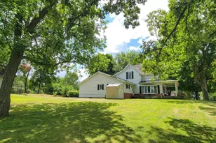 716 S Bridge St, Manawa, WI 54949 - Photo 38