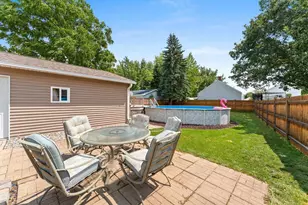 823 W 4th Ave, Oshkosh, WI 54902 - Photo 42