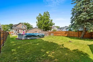 823 W 4th Ave, Oshkosh, WI 54902 - Photo 52