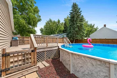 823 W 4th Avenue, Oshkosh, WI 54902 - Photo 48