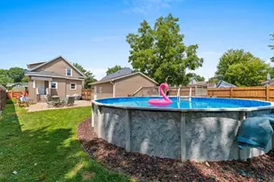 823 W 4th Ave, Oshkosh, WI 54902 - Photo 2