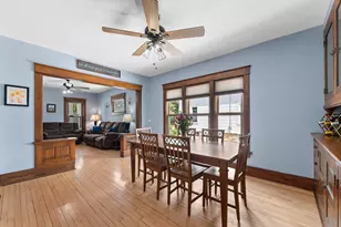 823 W 4th Ave, Oshkosh, WI 54902 - Photo 10