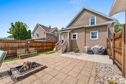 823 W 4th Avenue, Oshkosh, WI 54902 - Photo 44