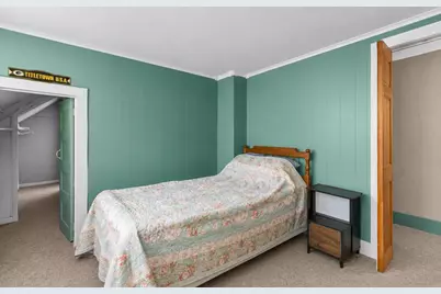 1115 Grand Street, Oshkosh, WI 54901 - Photo 16