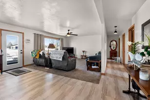 W5184 Shady Ln, Shawano, WI 54166 - Photo 14