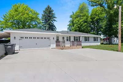 W5184 Shady Lane, Shawano, WI 54166 - Photo 4