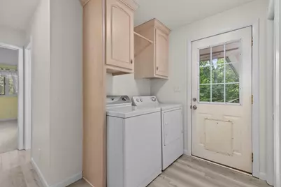 W6425 Lakeview Court, Menasha, WI 54952 - Photo 48
