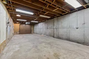 W6425 Lakeview Ct, Menasha, WI 54952 - Photo 46