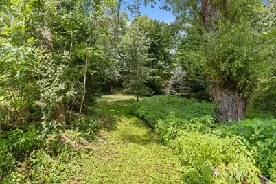 W6425 Lakeview Court, Menasha, WI 54952 - Photo 54